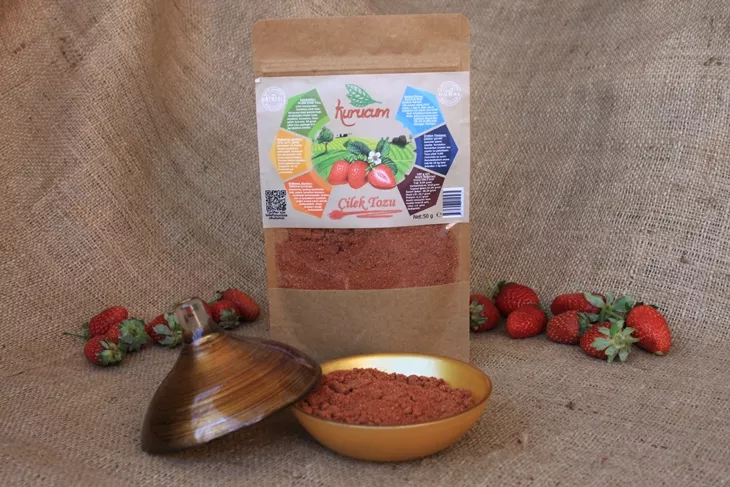 Strawberry powder-6